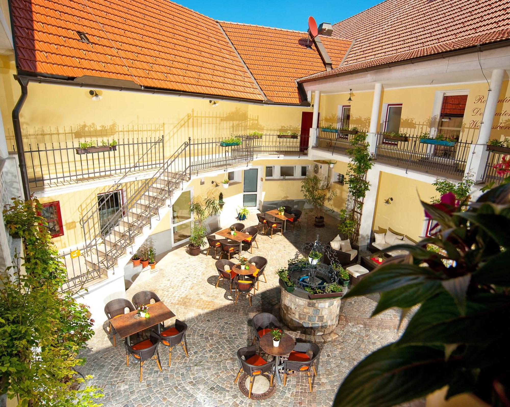 Romantikhotel Residenz Wachau Aggsbach Exterior photo